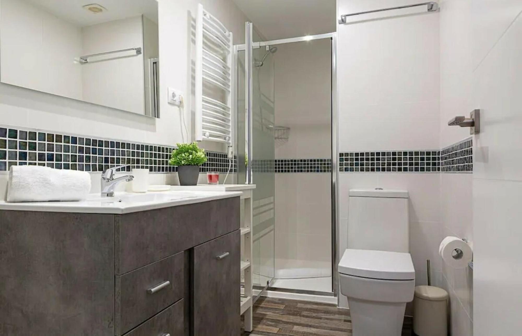 2Bedroom Duplex In Hortaleza Near Metro Madrid Dış mekan fotoğraf